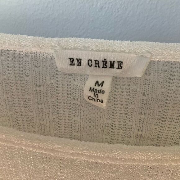 En Creme Dolman Batwing Sleeve Cropped Poet Gauzy Top. Creamy White, Medium - Picture 7 of 8